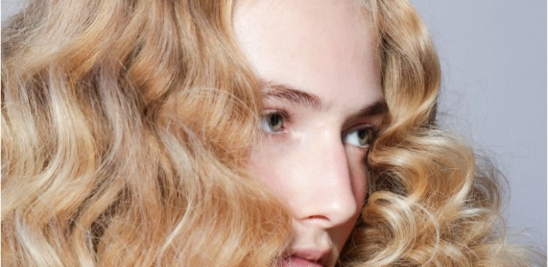 Saçınızın Proteine mi Neme mi İhtiyacı Var?